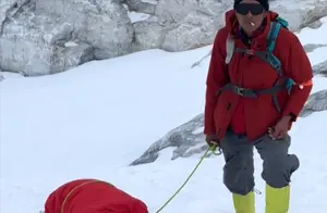 哈巴雪山向导的独特登山方式！