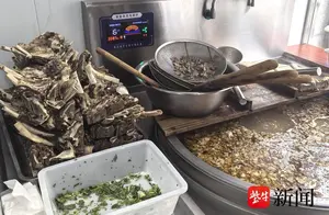 泰州牛肉面：舌尖上的假日早茶盛宴