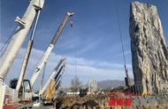 岱岳区率先启动大型石吊装补助运输工作，3156块巨石搬入新家