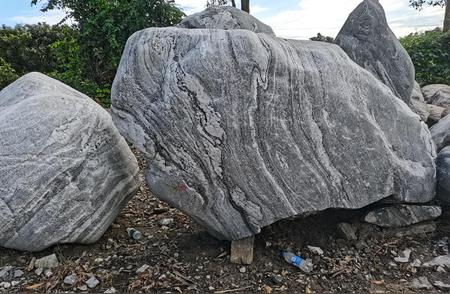泰山石雕景观：为人们创造宜人的休闲空间