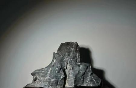 灵璧石：一座珍藏级的宋元山水展示