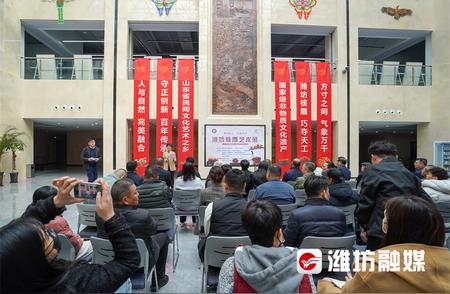 潍坊核雕艺术展亮相奎文区市民中心